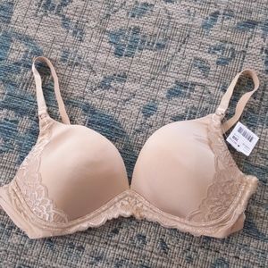 NWT A Pea in the Pod Nursing Bra 36B Beige Cream